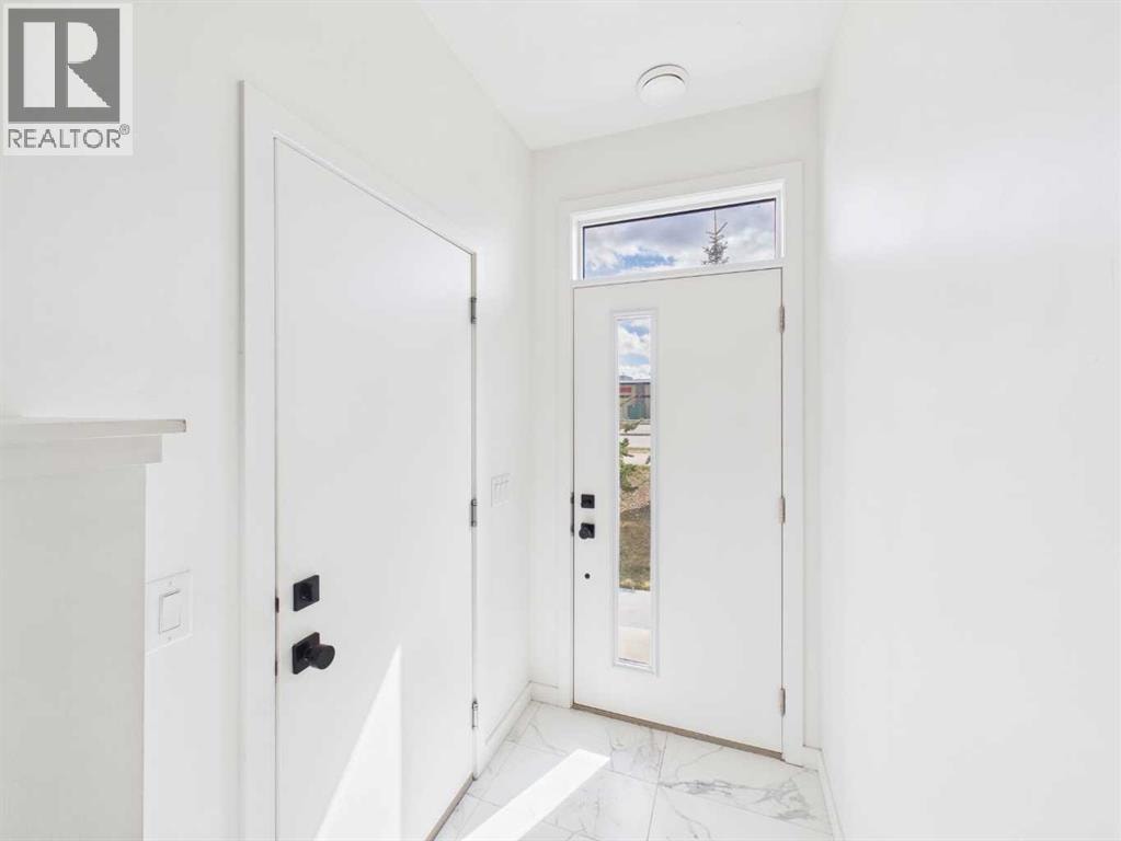 2480 210 Avenue SE — photo 8
