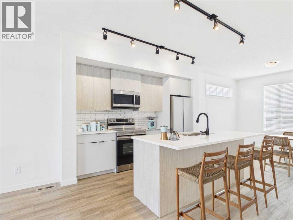 2480 210 Avenue SE — photo 6