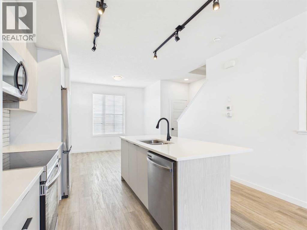 2480 210 Avenue SE — photo 16