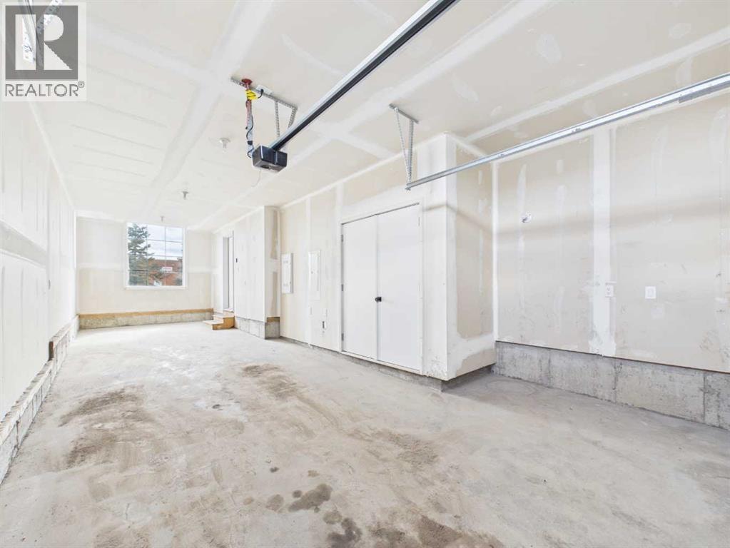 2480 210 Avenue SE — photo 34