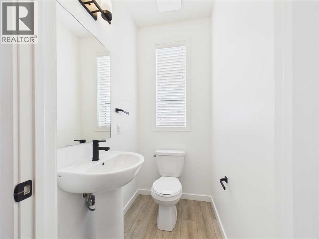2480 210 Avenue SE — photo 23