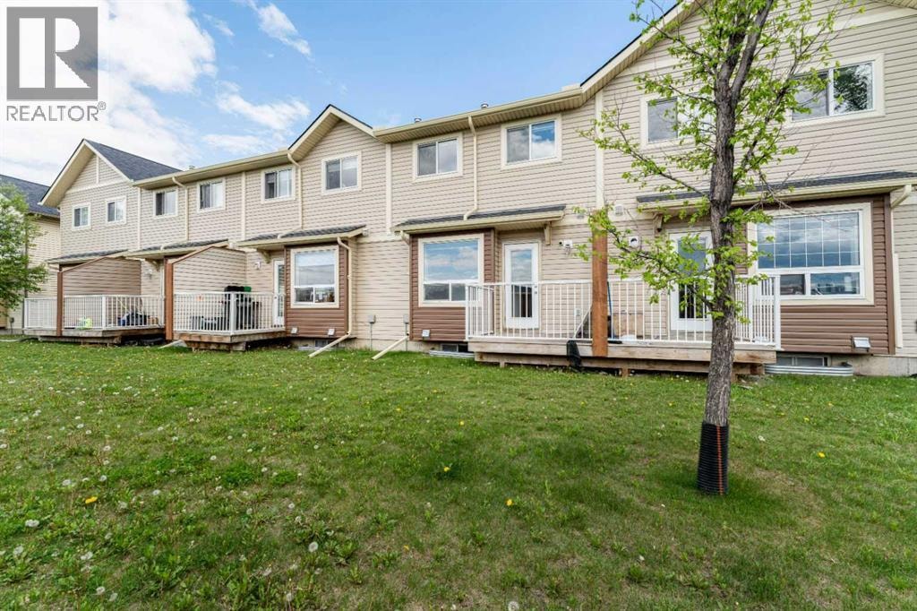2102, 111 Tarawood Lane NE — photo 36