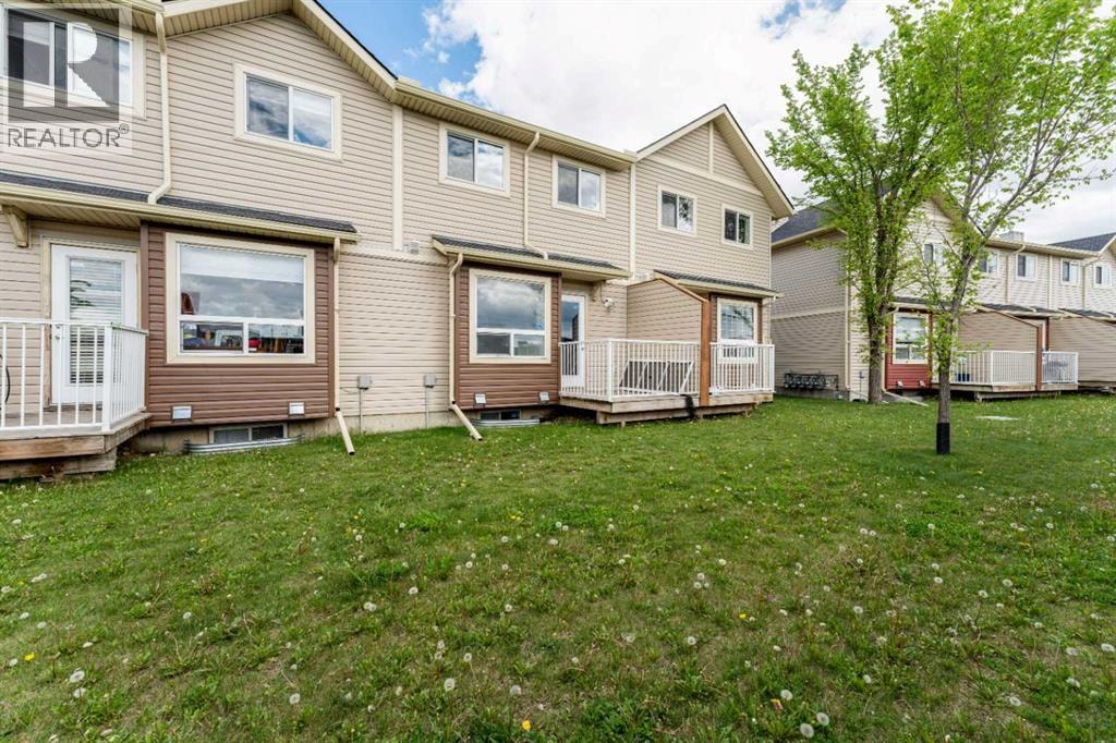 2102, 111 Tarawood Lane NE — photo 38