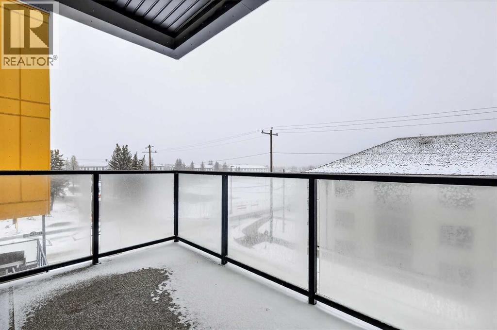 311, 370 Dieppe Drive SW — photo 16