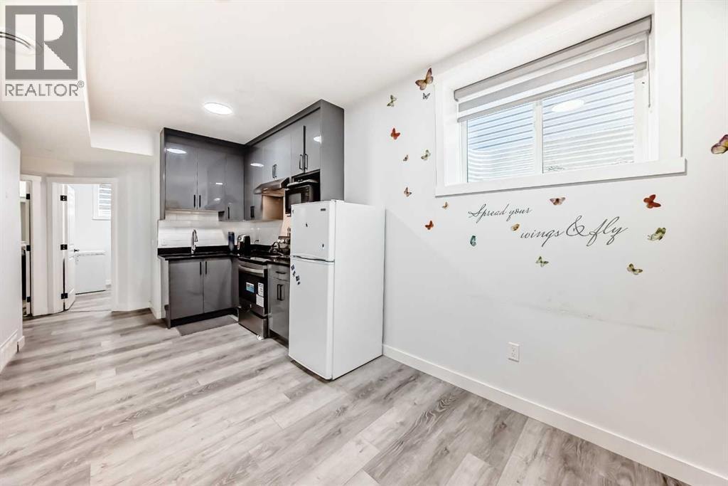 330 Ambleton Drive NW — photo 38