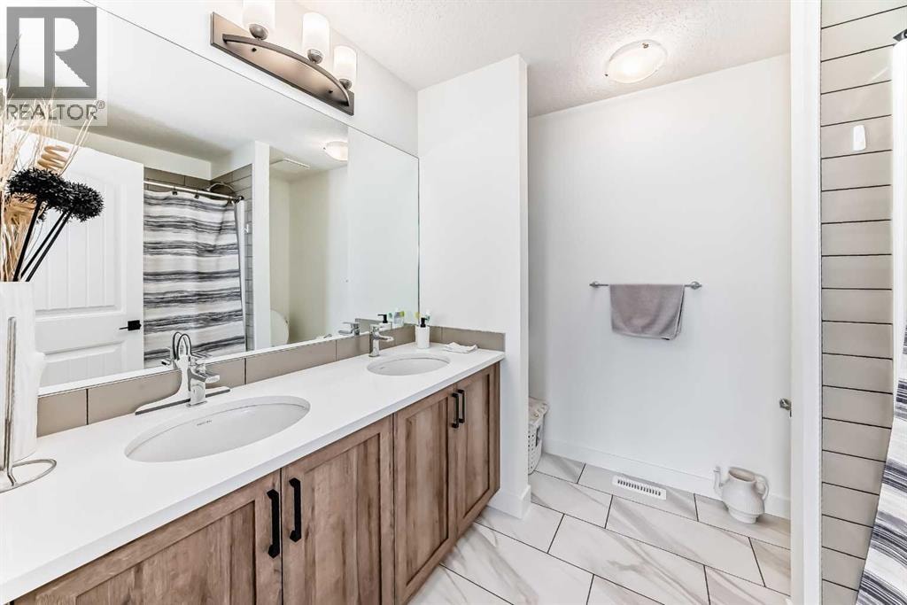 330 Ambleton Drive NW — photo 25