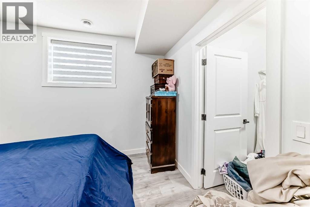 330 Ambleton Drive NW — photo 41
