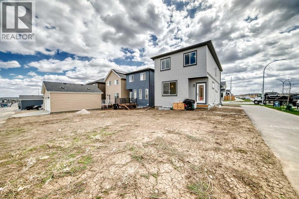 330 Ambleton Drive NW — photo 47