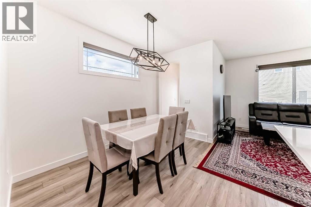 330 Ambleton Drive NW — photo 12