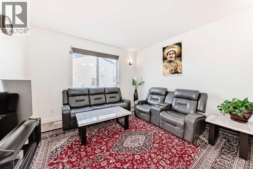 330 Ambleton Drive NW — photo 14