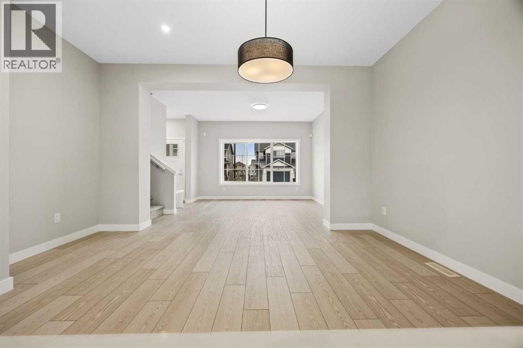 536 Chelsea Gardens — photo 20