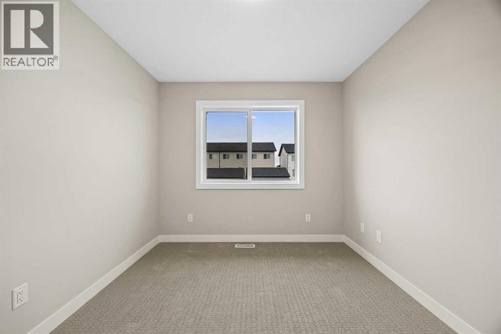 536 Chelsea Gardens — photo 35