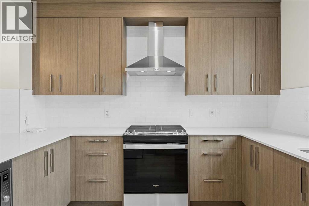 536 Chelsea Gardens — photo 17