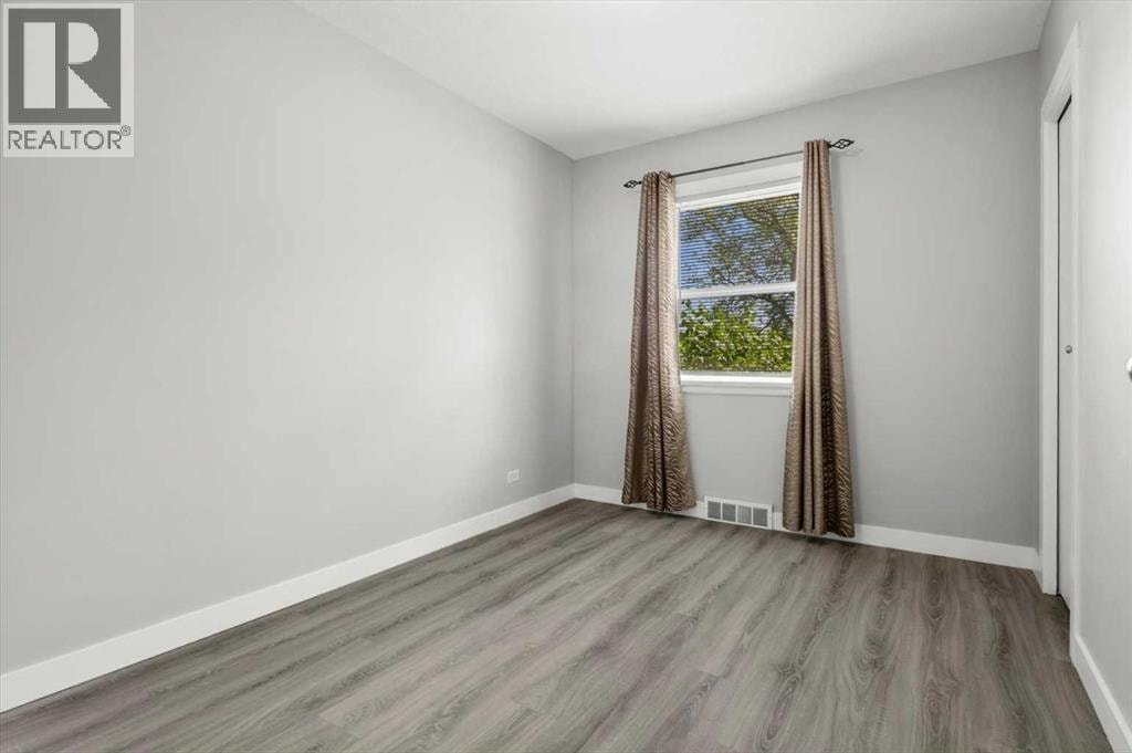 1615 22A Street NW — photo 11