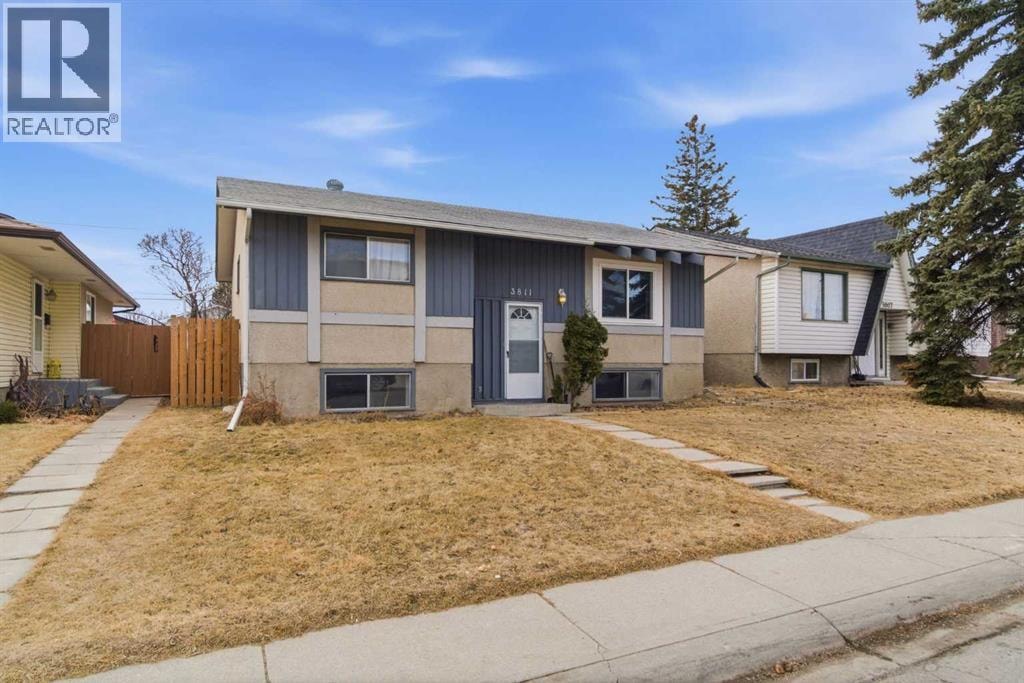 3811 14 Avenue NE — photo 1