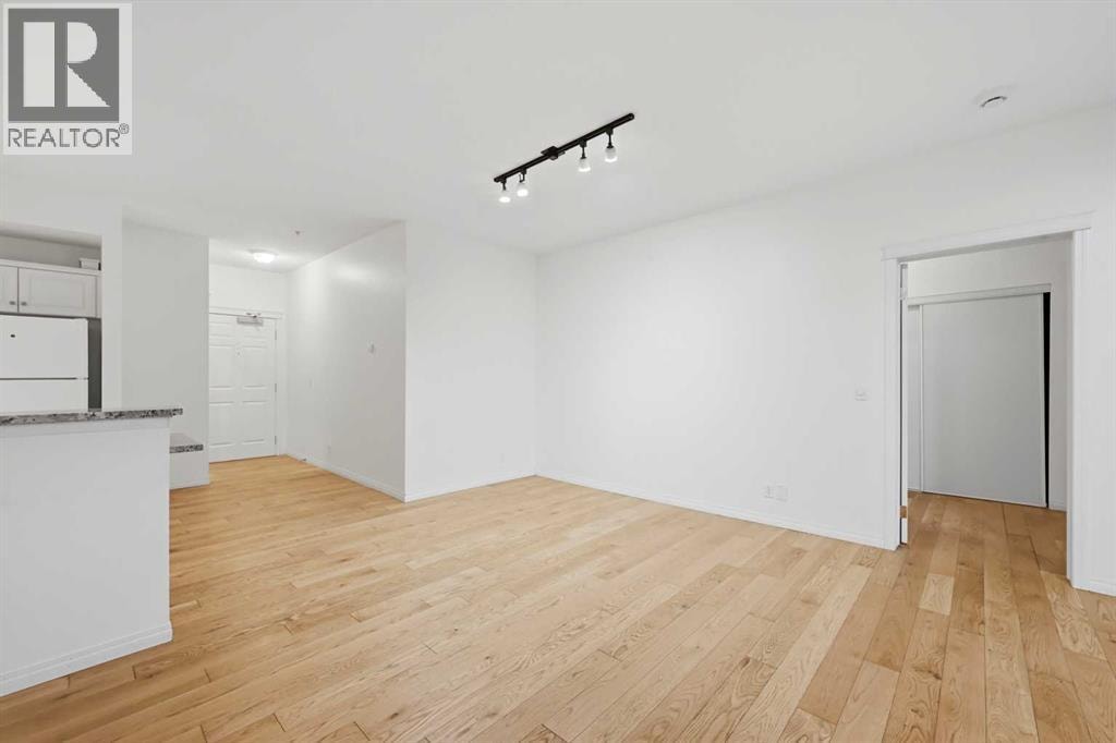 106, 2134 Kensington Road NW — photo 11