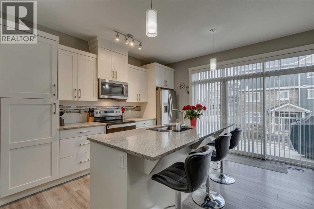 659 Evanston Manor NW — photo 14