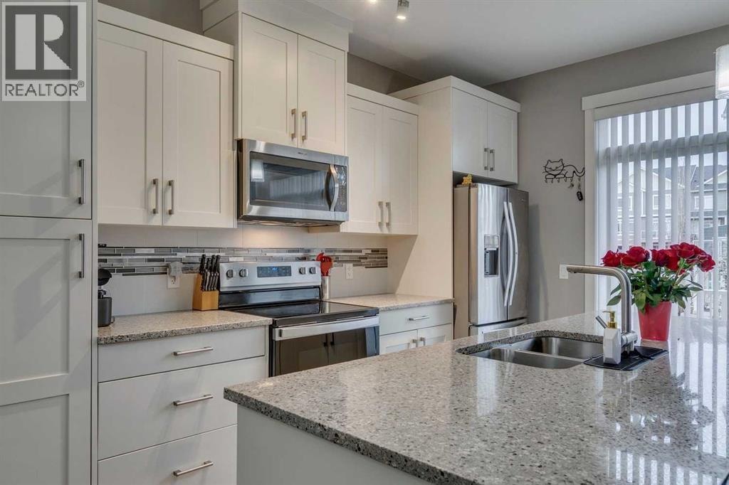 659 Evanston Manor NW — photo 18