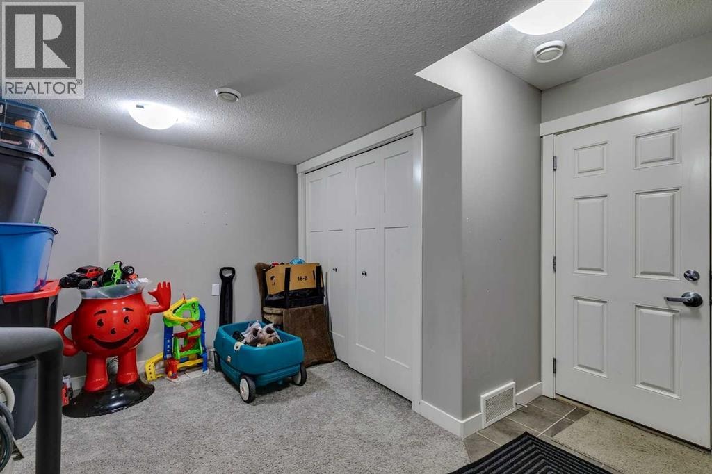 659 Evanston Manor NW — photo 34