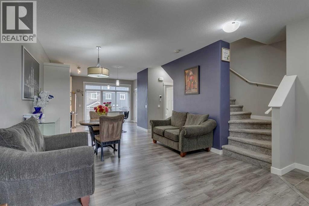 659 Evanston Manor NW — photo 8