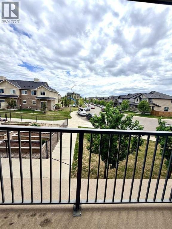 2208, 181 Skyview Ranch Manor NE — photo 12