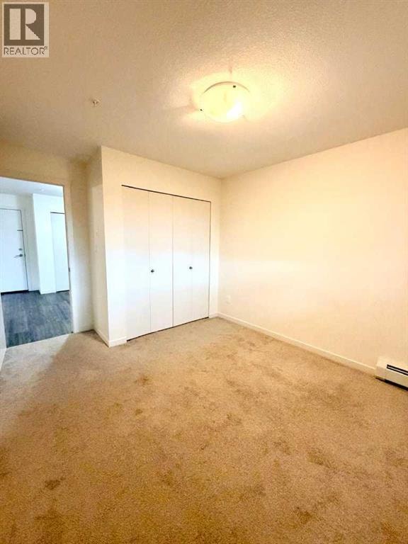 2208, 181 Skyview Ranch Manor NE — photo 22