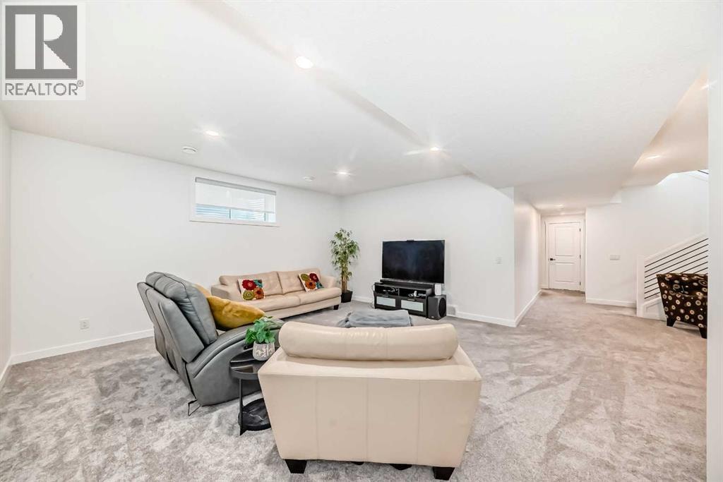 568 Grayling Bend — photo 39