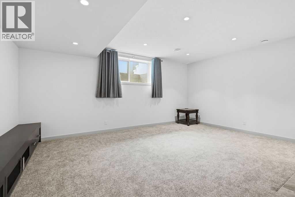 1125 Russet Road NE — photo 42