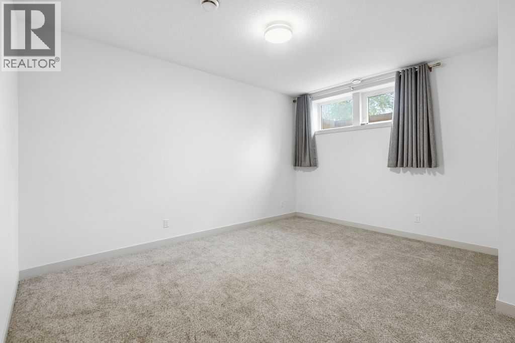 1125 Russet Road NE — photo 36