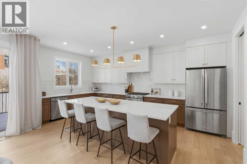 378 Bessborough Drive SW — photo 14