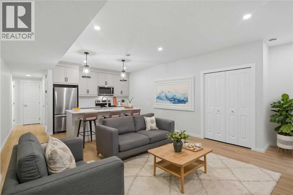 378 Bessborough Drive SW — photo 40