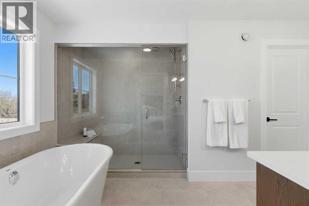 378 Bessborough Drive SW — photo 28