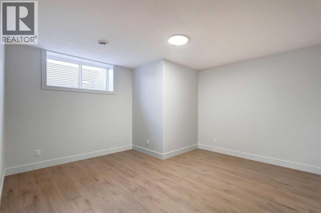819 Green Haven Close — photo 37