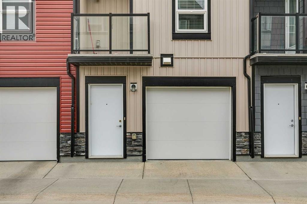 108, 11 Evanscrest Mews NW — photo 27