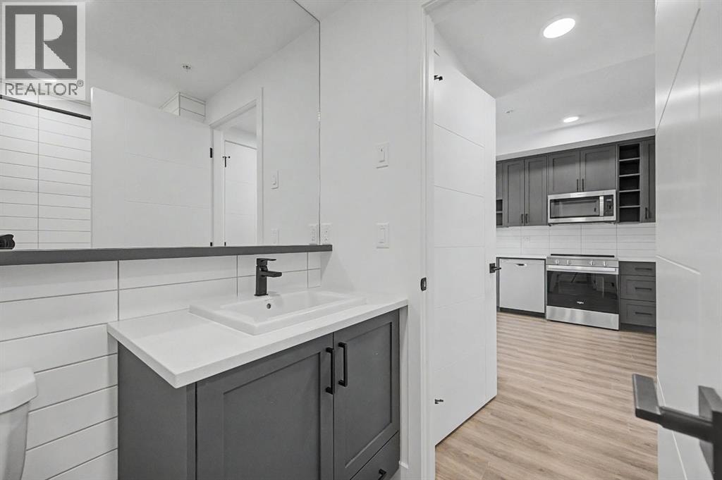 205, 3107 Warren Street — photo 14