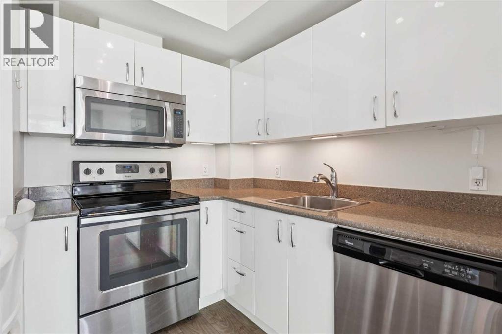 1007, 10 Brentwood Common NW — photo 9