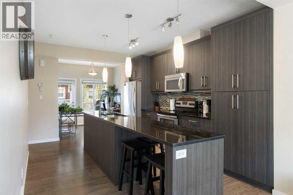 215 Marquis Lane SE — photo 10