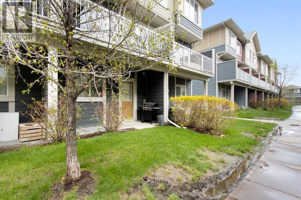 215 Marquis Lane SE — photo 32