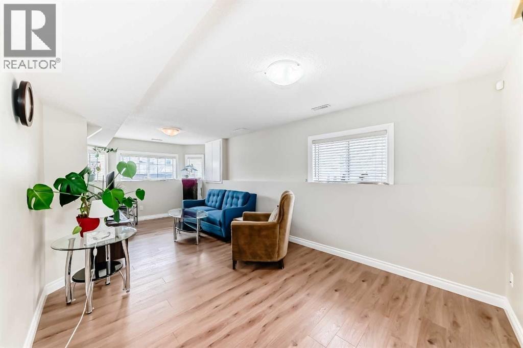 172 Sunset Heights — photo 38