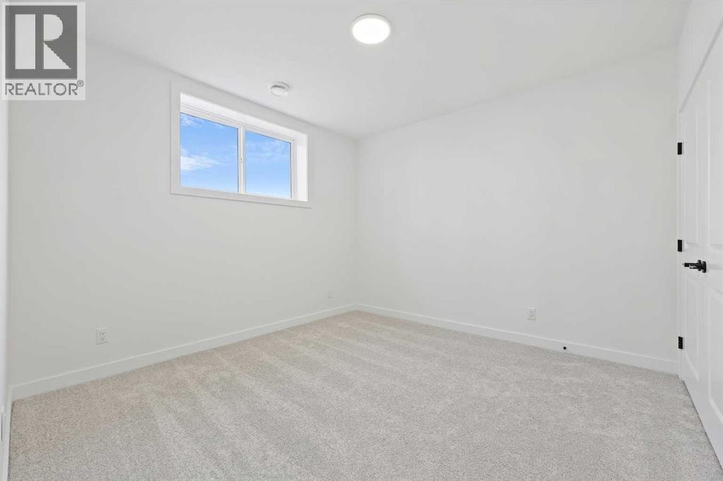 116 Mitchell Walk NW — photo 32