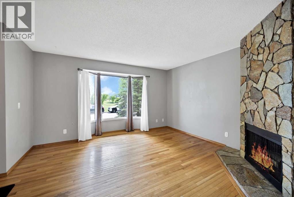 56 Templeridge Crescent NE — photo 14
