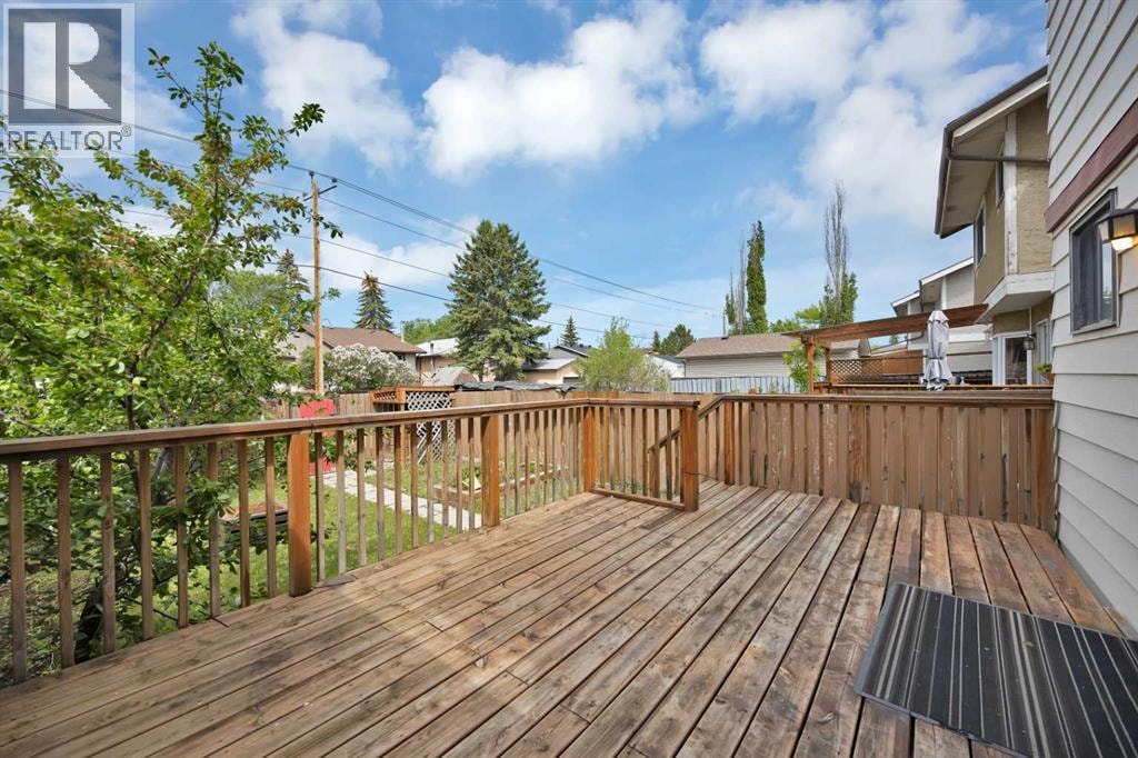 56 Templeridge Crescent NE — photo 34
