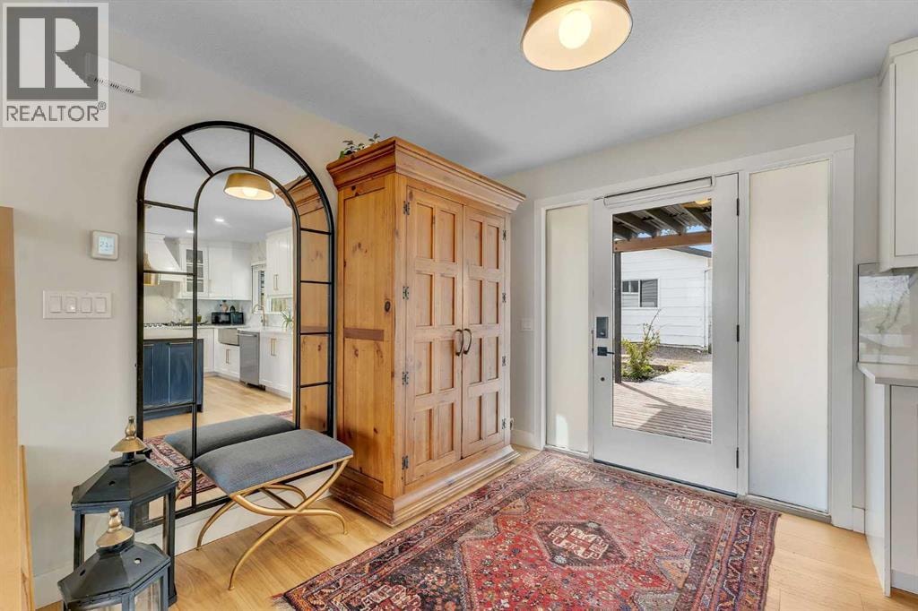 272 West Chestermere Drive — photo 7