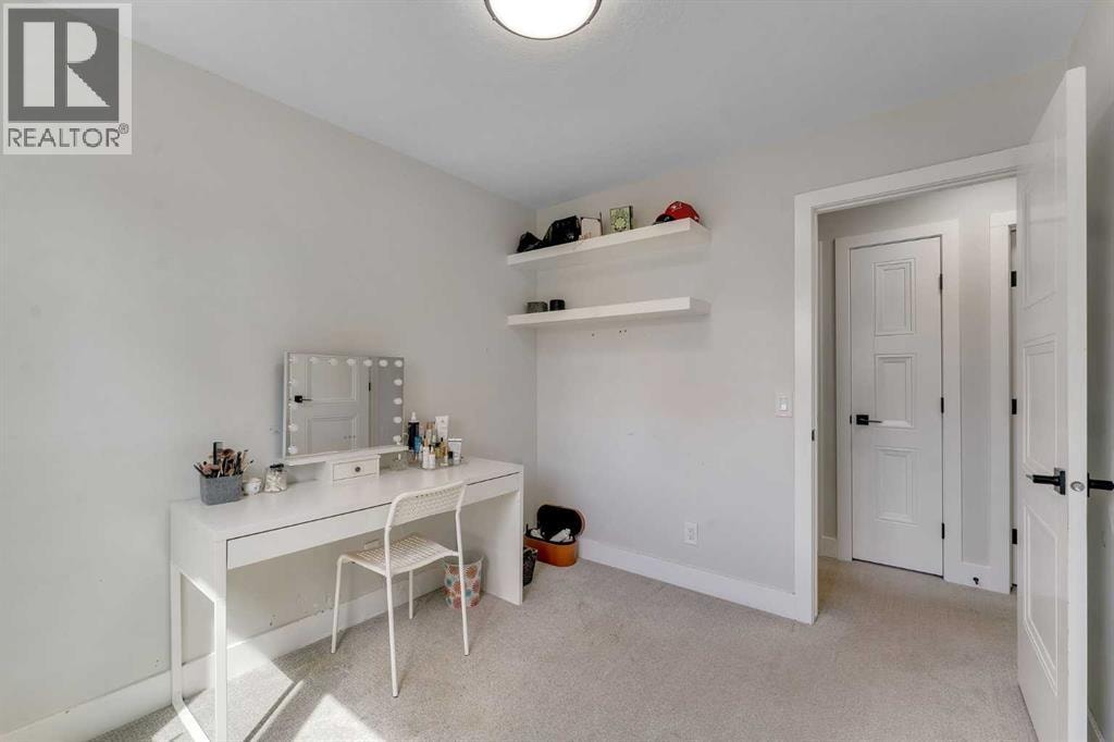 272 West Chestermere Drive — photo 18