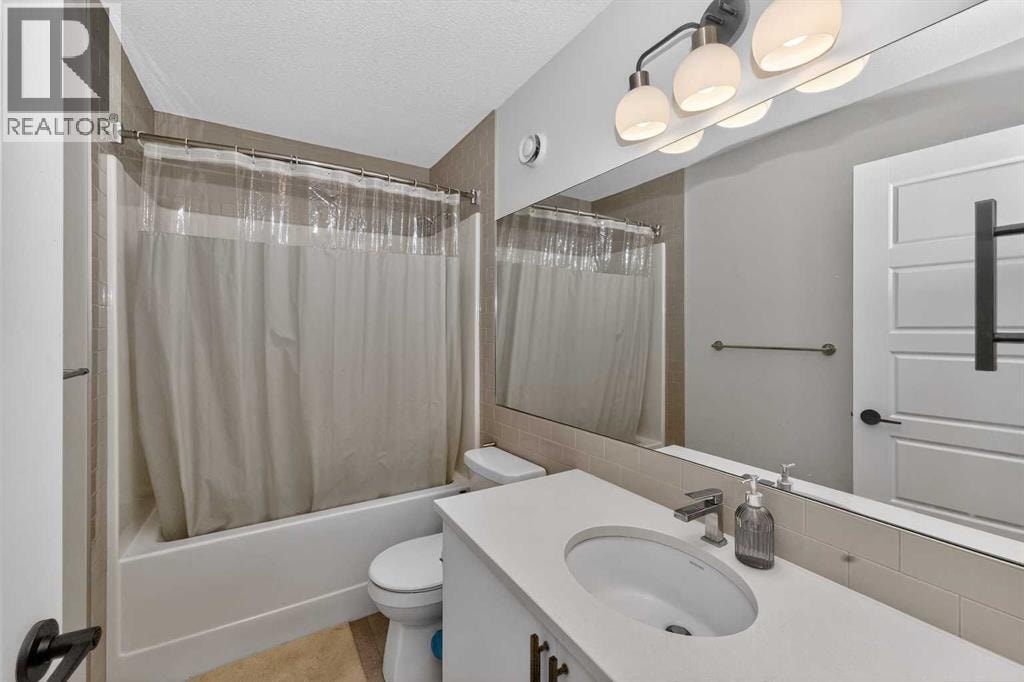 1173 Chinook Gate Bay SW — photo 32