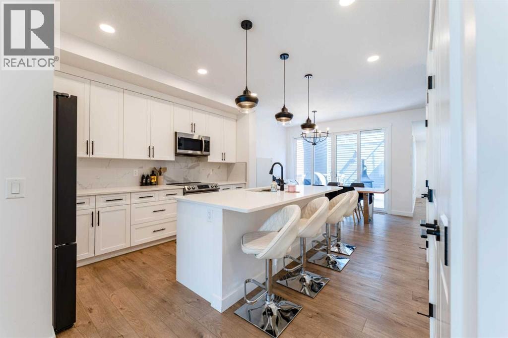 76 Lucas Boulevard NW — photo 4