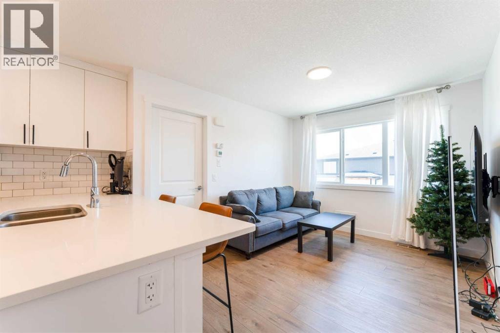 76 Lucas Boulevard NW — photo 35