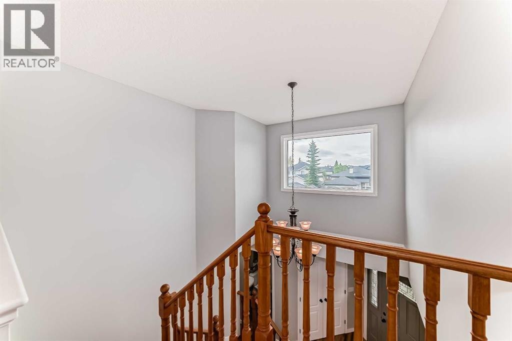 167 Fairways Close NW — photo 26