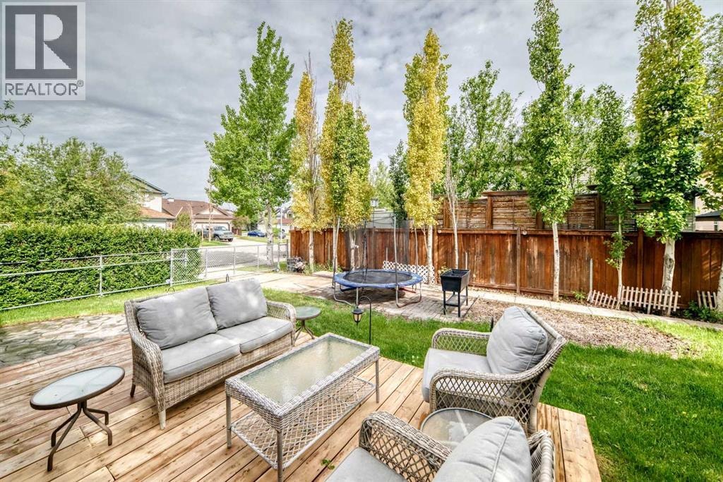 167 Fairways Close NW — photo 34