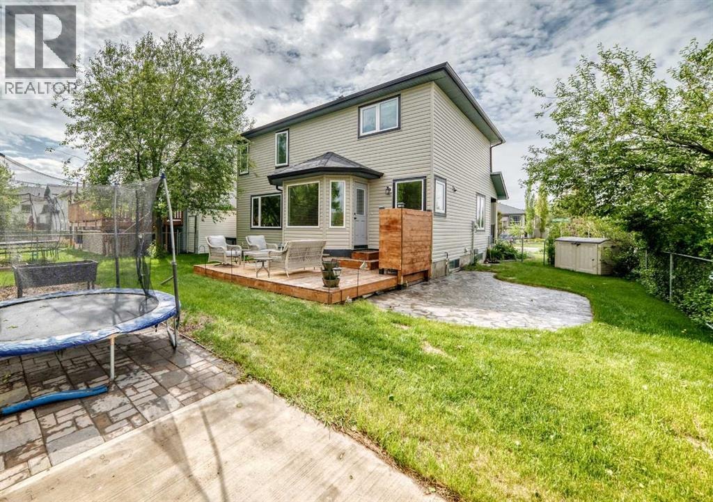 167 Fairways Close NW — photo 36